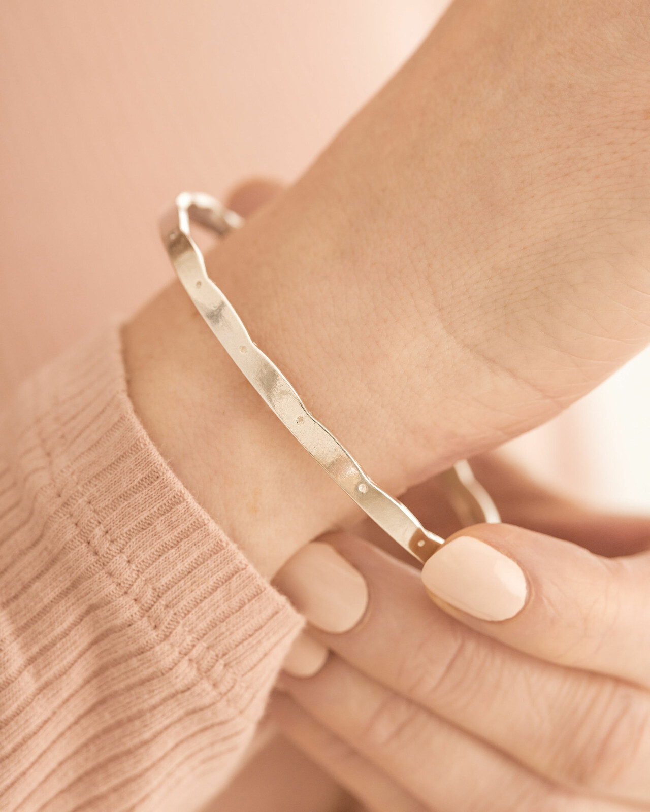 Scalloped Bangle